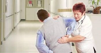Συμπτώματα και θεραπεία της οσφυϊκής οστεοχονδρωσίας